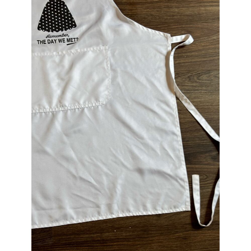 Set of Mr. and Mrs. Aprons Black White Newlywed Engagement Gift One Size - Picture 5 of 12